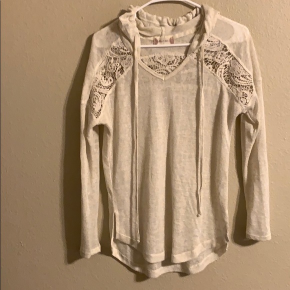 Altar'd State Tops - Altar’d State hooded knit top small